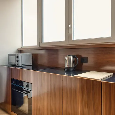 아파트 Joivy Elegant Zaffiro Near Porta Venezia *