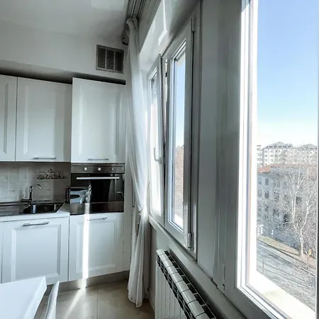 White Pearl - Citycenter - Large & Elegant Flat * Milánó