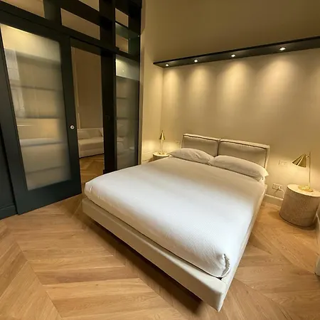 Elegante Nel Centro Di