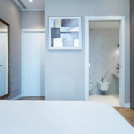 Apartman Palazzo Fontana Duomo View Golden House *