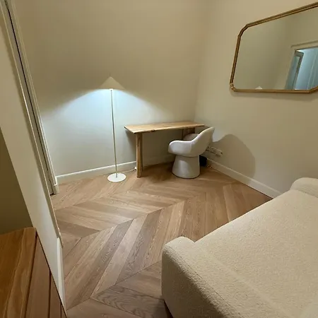 Elegante Nel Centro Di * Milan