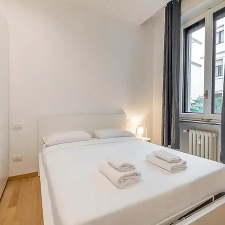 Station - B * Mediolan