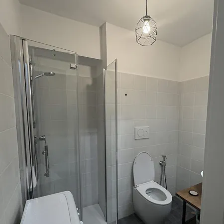 Pasteur-mm Red Line Apartmán Milán