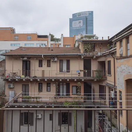 Modern & Functional Steps From Bosco Verticale & Gae Aulenti Apartament Mediolan