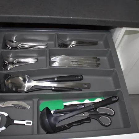 Tartini アパート