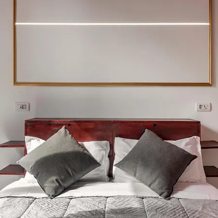 Duomo Shopping Apartment Milan