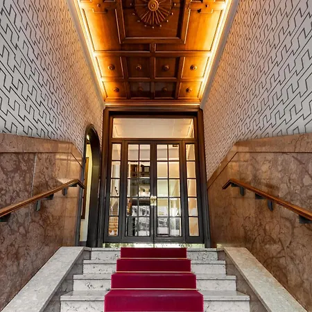 Duomo Shopping Milan