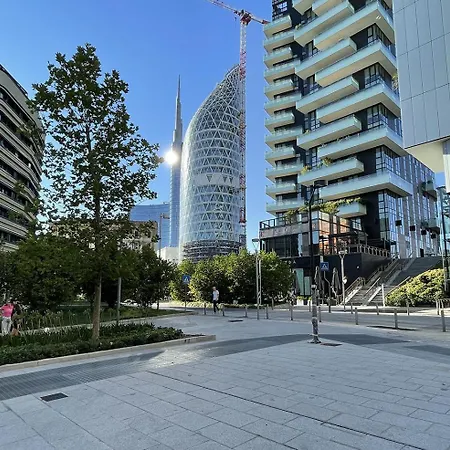 Porta Nuova 4*
