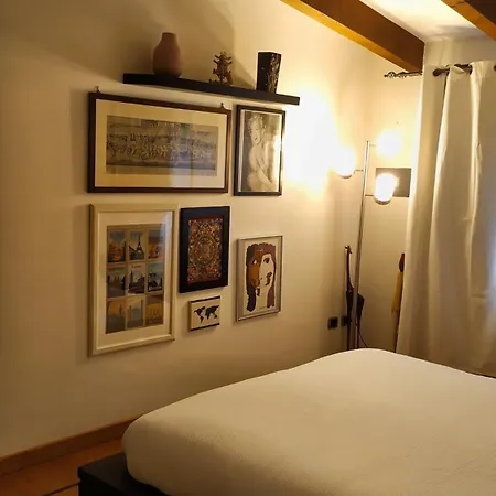 Appartement Nolo93-quiet Design Attic In Nolo, Metro In Front, 10 Min Duomo Milan