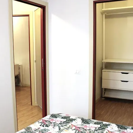 Easy Flat Milano