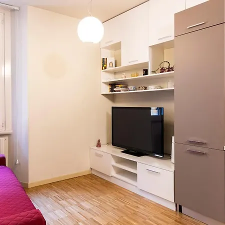 Easy Flat Milano