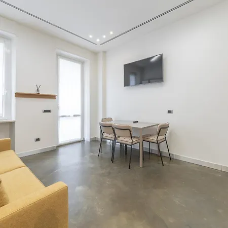 Via Cerva 7 Appartement