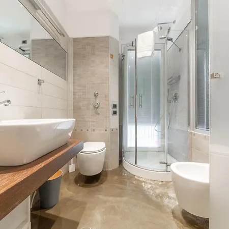 Apartment Via Cerva 7 Mailand