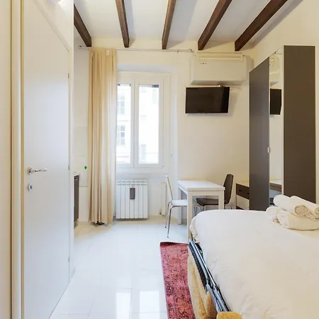 Porta Genova - Navigli - Monolocale Milánó