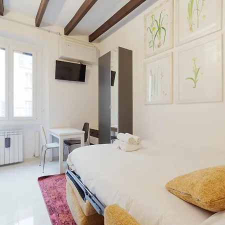 Porta Genova - Navigli - Monolocale Apartman