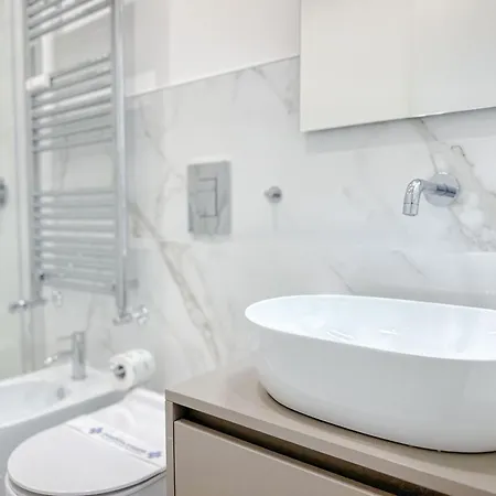 Apartament Gioia 67 - 5 Min Dalla Stazione *
