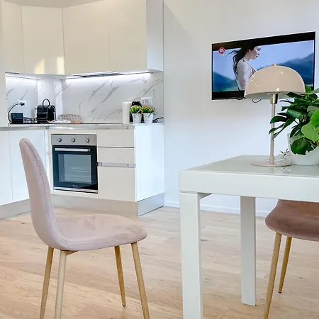 Apartament Gioia 67 - 5 Min Dalla Stazione