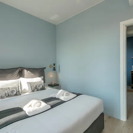 New Two-room A Stone's Throw From The M3 Metro Mailand