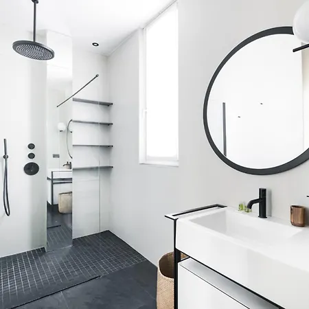 Easylife - - Commenda 31 - Porta Romana