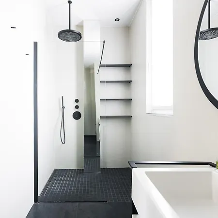 Easylife - - Commenda 31 - Porta Romana Appartement