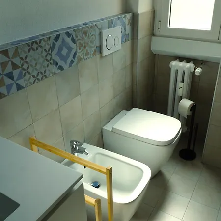 Grimani - 60 Mq Nuovo Con Balcone - Tortona, M4 Bolivar, Linate Apartment *
