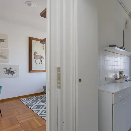 Skyline View Biancamano 1 Bdr With Balcony By Rentopolis