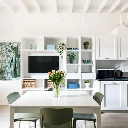 Lovely On The Navigli River By Easylife Apartment