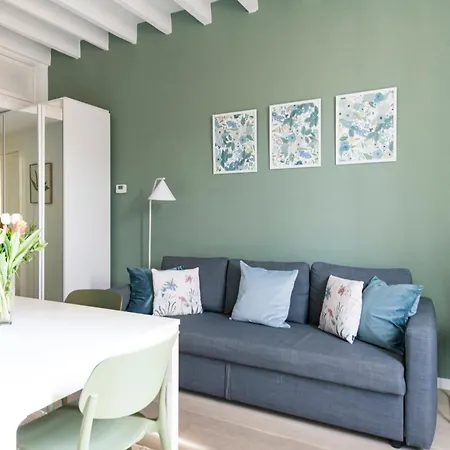 Apartment Lovely On The Navigli River By Easylife Mailand
