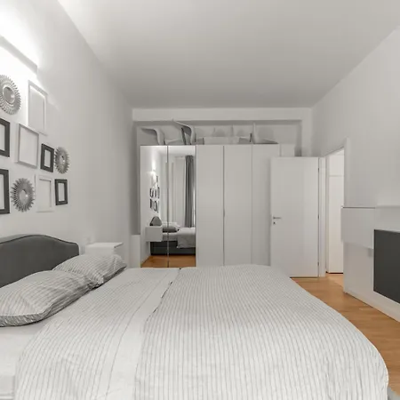 Casa San Siro-stadio - Stadio E Metropolitana * Milán