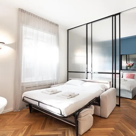 And Beauty Duomo - Pink * Милан