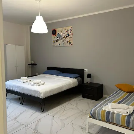 Casa de hóspedes Modern Duomo *