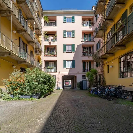 Apartment Vigevano 41 Milan
