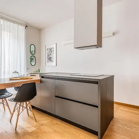 Porta Venezia 2 Pax Wi-fi Apartamento