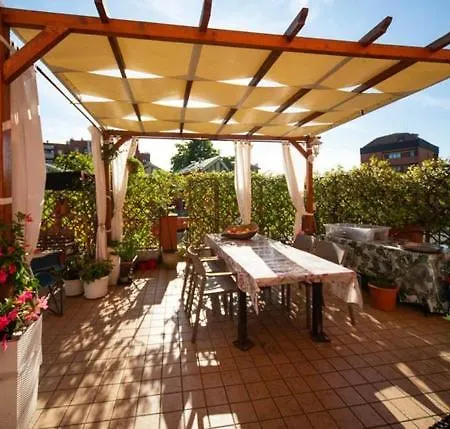 La Grande Terrazza Milan-navigli-tortona Daire *