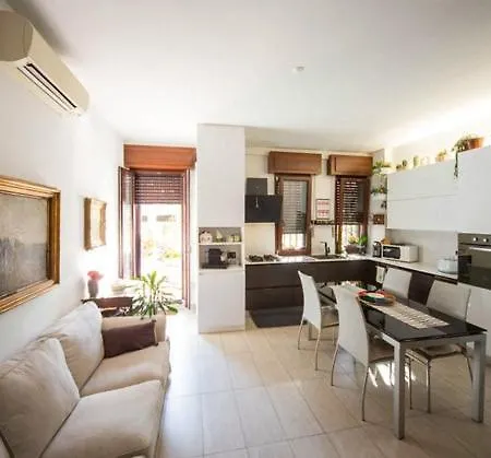 La Grande Terrazza Milan-navigli-tortona Apartamento *