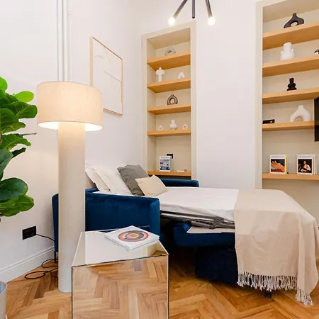 Lägenhet Vivimihome - Lusso Segreto Tra E Isola Milano