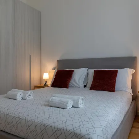 Appartamento Casa 500 Family & Friends - M3 10 Minutes To Duomo *