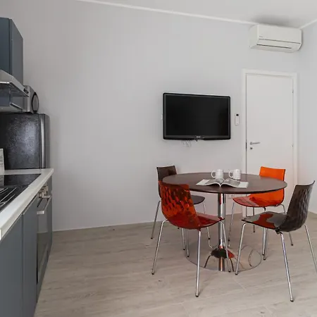 Italianway Comfort - Copernico 47 B Apartament *