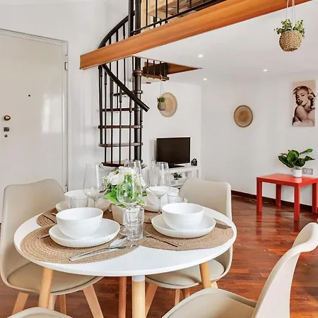 Loft 4 Posti Letto, Duomo 15' - Linate 15' Metro M4 米兰