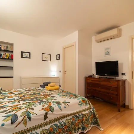 Daire Marroncelli Loft & Terrace