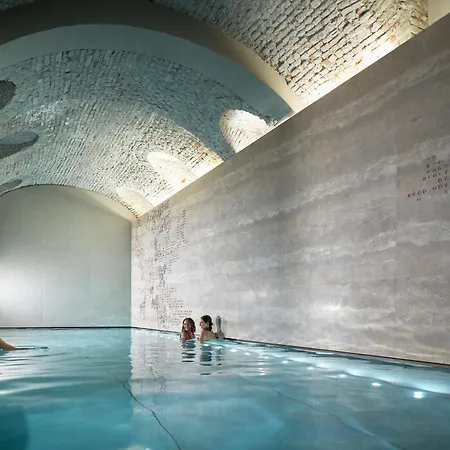 Szálloda Four Seasons