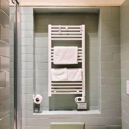 Red Moon-emme Loft * Milan