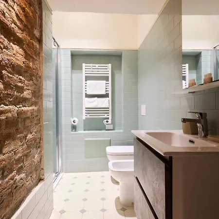 Red Moon-emme Loft * Milan