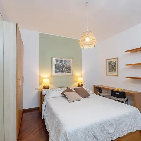 Ethnic-chic, A Due Passi Dal Duomo! * ميلان