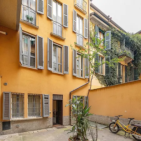 Ethnic-chic, A Due Passi Dal Duomo! Apartment Mailand