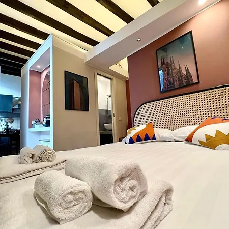 公寓 Historic Center Flat- Duomo 10m-m4 Vetra *