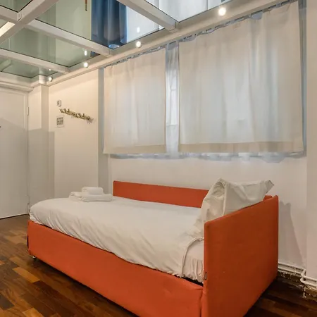Just Urban - Stylish Loft In - Duomo 4 Min M1 Milano