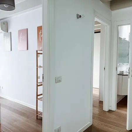 Garden Penthouse - Large & Trendy Flat,