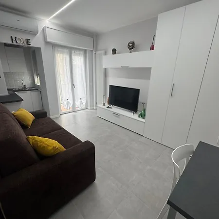 Tartini アパート