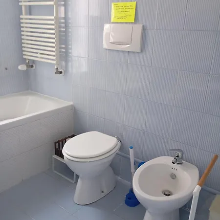 Appartement Flores Home, Boho Chic Style & Urban Comfort Navigli, Bocconi, Centro Milaan